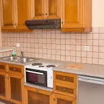 Angelonia Apartment